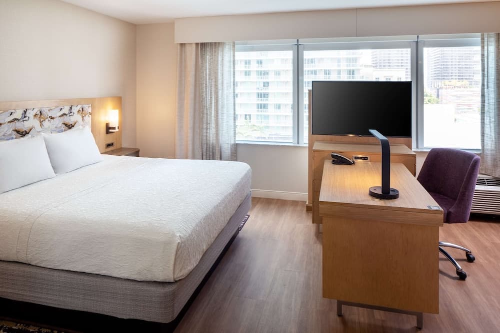 Studio, 1 King Bed, Accessible, Non Smoking at Hampton Inn & Suites by Hilton Miami Downtown/Brickell in Miami, FL