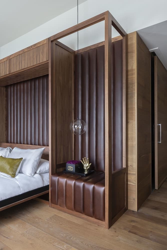 Superior Suite, 1 King Bed, Accessible at Park James in Menlo Park, CA