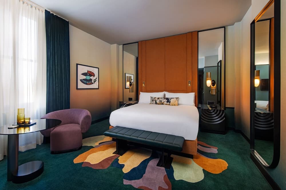 Room, 1 King Bed (Mobility/Hearing Access, Roll-In Shwr) at W New York - Union Square in New York, NY