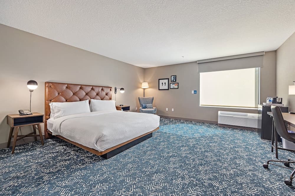 Room, 1 King Bed at Four Points by Sheraton Jacksonville Baymeadows in Jacksonville, FL