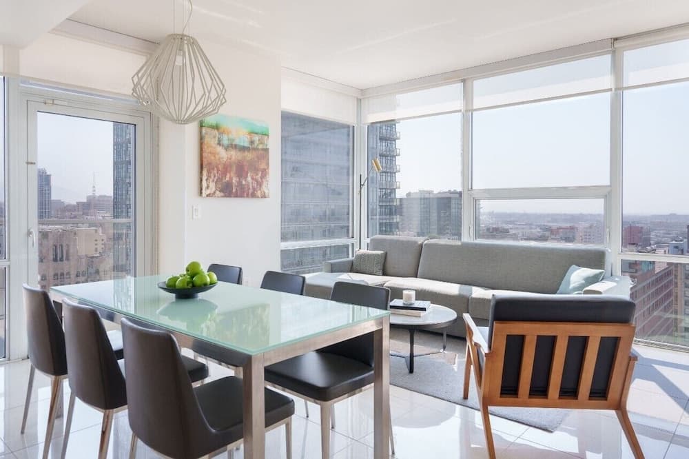 Suite, Multiple Beds (Two Bedroom Suite) at Level Los Angeles Downtown - South Olive in Los Angeles, CA