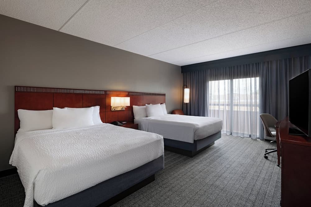Room at Courtyard by Marriott San Antonio Medical Center in San Antonio, TX