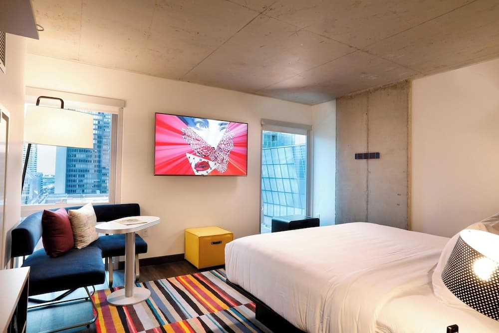 Room, 1 King Bed at Aloft Chicago Mag Mile in Chicago, IL