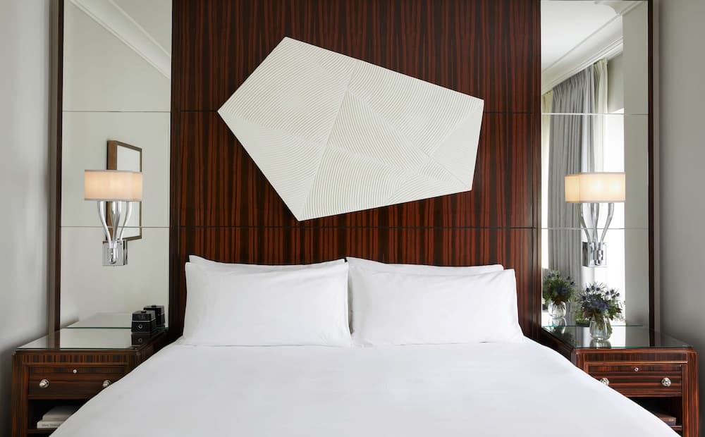 Junior Suite, 1 King Bed, Accessible (Mobility/Hearing, Roll In Shower) at Waldorf Astoria Atlanta Buckhead in Atlanta, GA