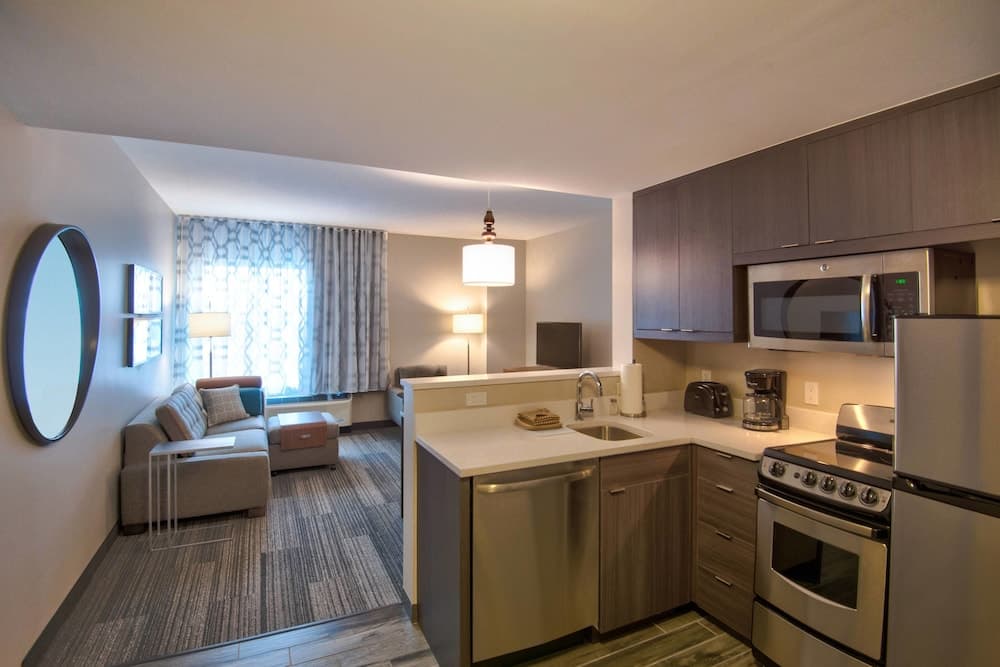 Suite, 2 Bedrooms (Hearing Accessible) at TownePlace Suites by Marriott Miami Airport in Miami, FL