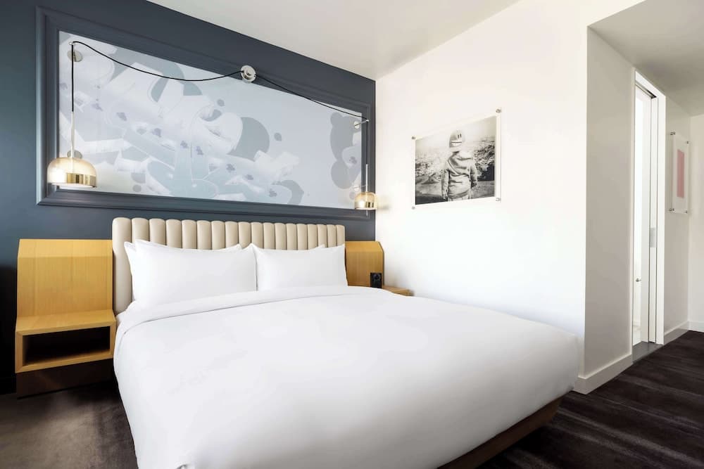 King - Hearing Accessible at Timbri Hotel San Francisco, Curio Collection by Hilton in San Francisco, CA