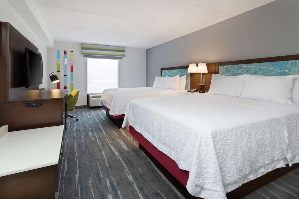 Standard Two Queens at Hampton Inn & Suites Orlando Intl Dr N in Orlando, FL
