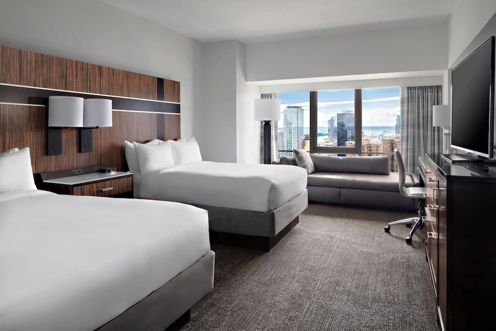 Deluxe Room, 2 Double Beds (Mobility/Hearing Accessible, Tub) at New York Marriott Marquis in New York, NY