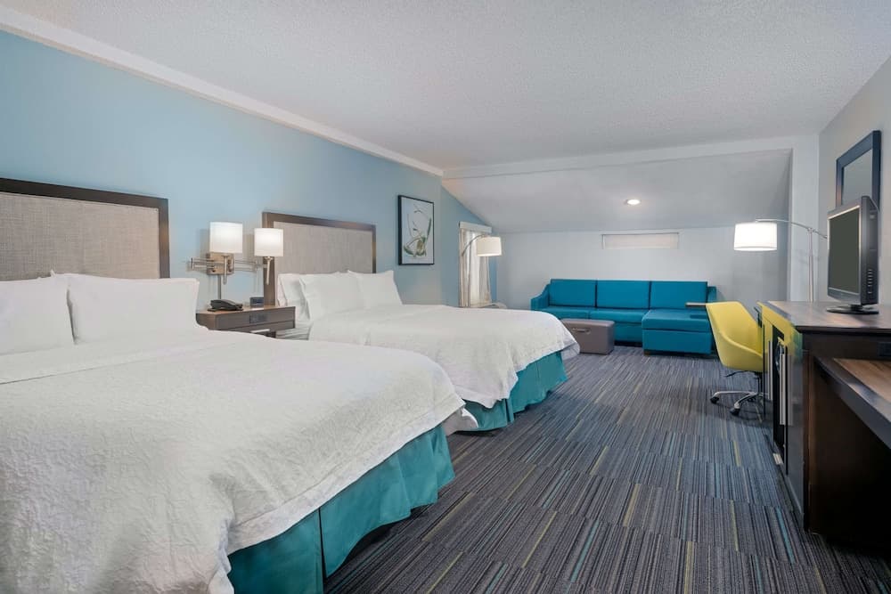 2 Queen Beds w/ Sofabed Larger Room, Non Smoking at Hampton Inn Orlando Near Universal Blv/International Dr in Orlando, FL