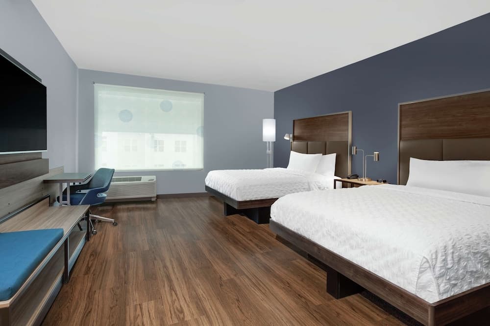 Room, 2 Queen Beds, Accessible, Bathtub (Hearing) at Tru By Hilton Jacksonville St Johns Town Center in Jacksonville, FL