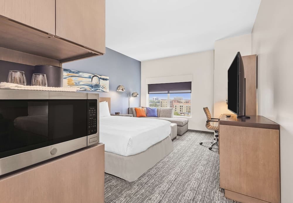 Room, 1 King Bed (Den) at Hyatt House Houston Medical Center in Houston, TX