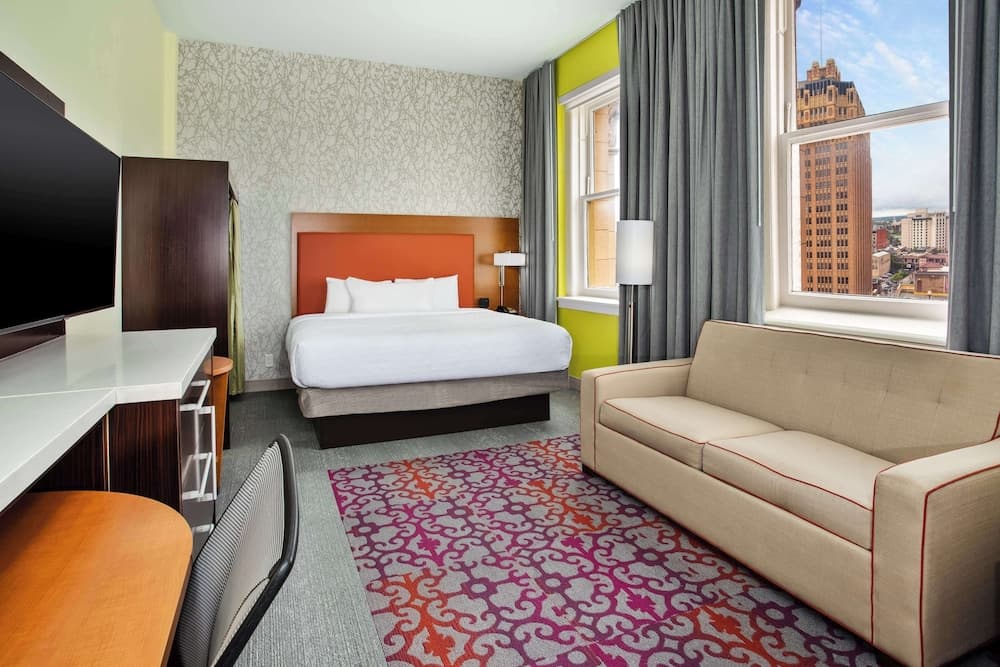 Studio, 1 King Bed, Accessible, Bathtub at Home2 Suites by Hilton San Antonio Downtown - Riverwalk, TX in San Antonio, TX