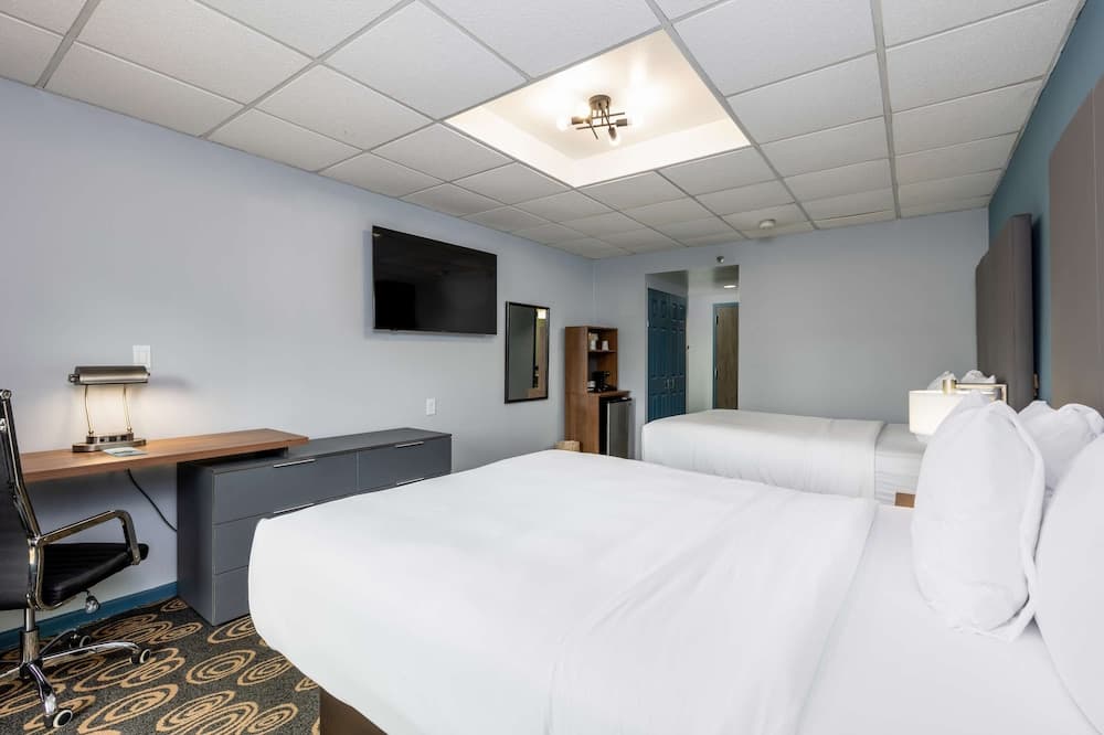 Room, 2 Queen Beds, Non Smoking at Regency Miami Airport by Sonesta in Miami, FL