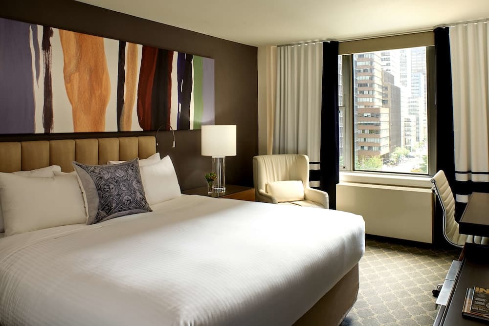Deluxe Room, 1 Queen Bed at The Fifty Sonesta Hotel New York in New York, NY