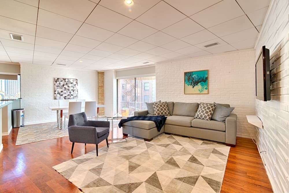 Apartment Suite at Riverwalk Plaza in San Antonio, TX