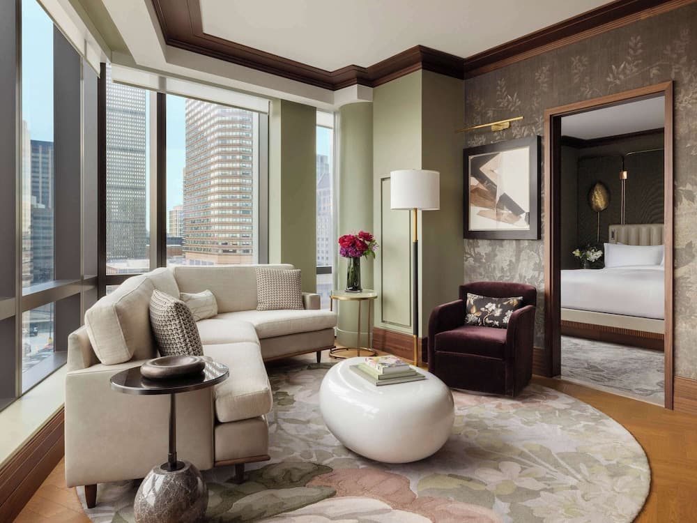 Suite, 1 King Bed, Bathtub (Emerald) at Raffles Boston in Boston, MA