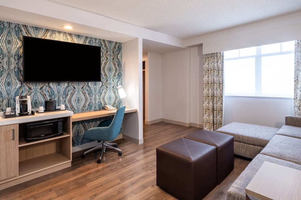 Suite, 1 Bedroom at Hilton Garden Inn Jacksonville Ponte Vedra Sawgrass in Ponte Vedra Beach, FL