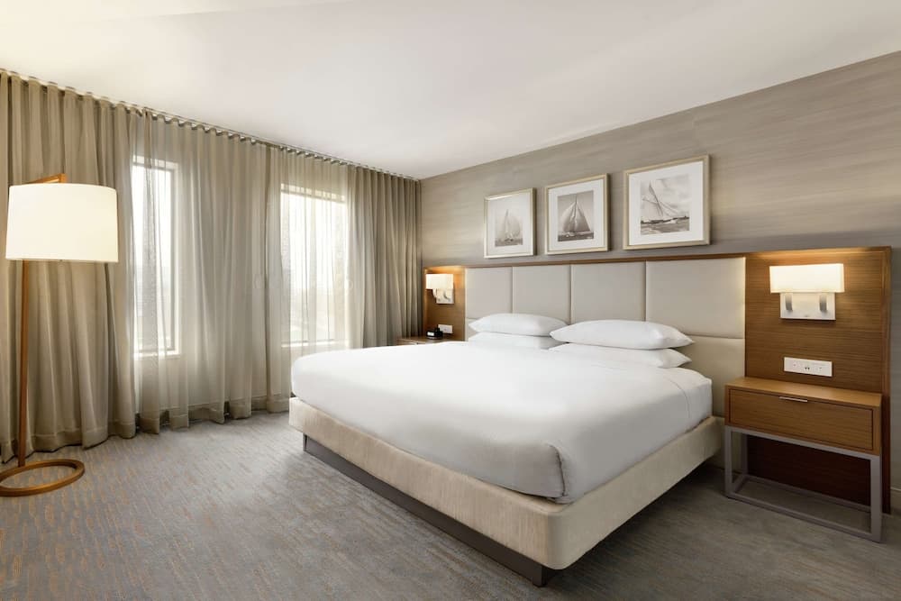 Suite, 1 King Bed, Accessible, Bathtub at DoubleTree Suites by Hilton Hotel Boston - Cambridge in Boston, MA