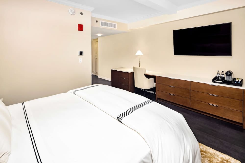 Deluxe Studio, 1 King Bed at Hilton Club The Quin New York in New York, NY