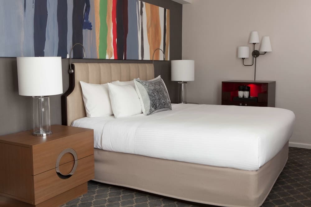 Room, 1 King Bed, Accessible at The Fifty Sonesta Hotel New York in New York, NY