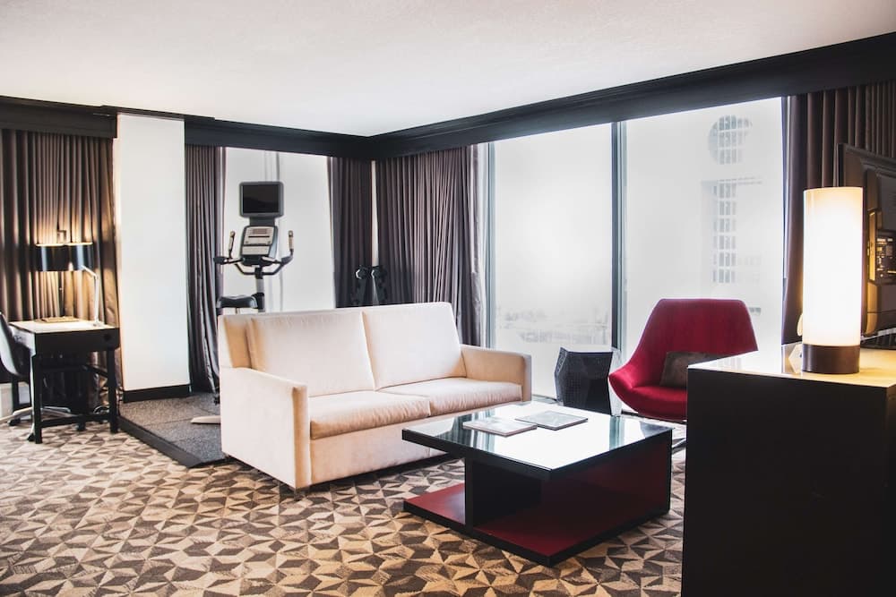 Junior Suite, 1 King Bed at Hilton Miami Downtown in Miami, FL