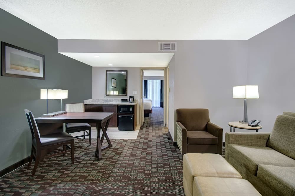 Suite, 1 King Bed, Balcony (Atrium) at Embassy Suites by Hilton Jacksonville Baymeadows in Jacksonville, FL