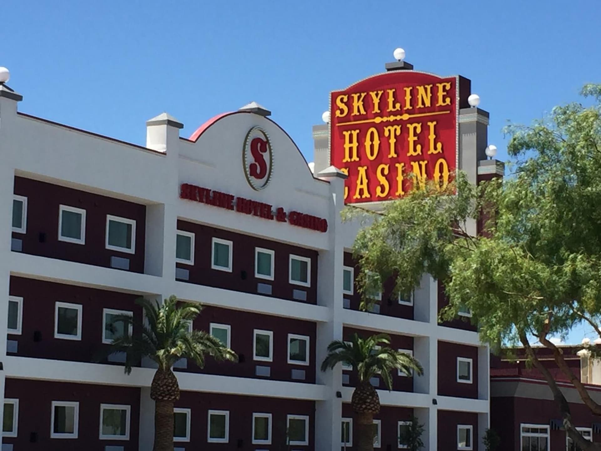 Skyline Hotel and Casino — hotel in Las Vegas, Nevada