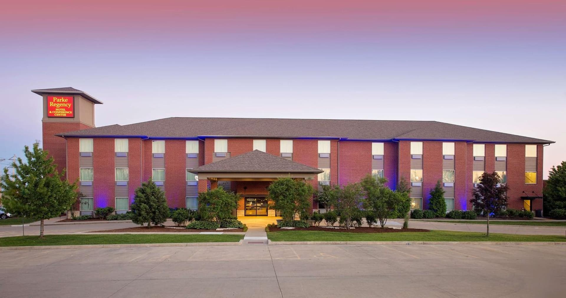 Parke Regency Hotel & Conf Ctr., BW Signature Collection — hotel in Bloomington, Illinois