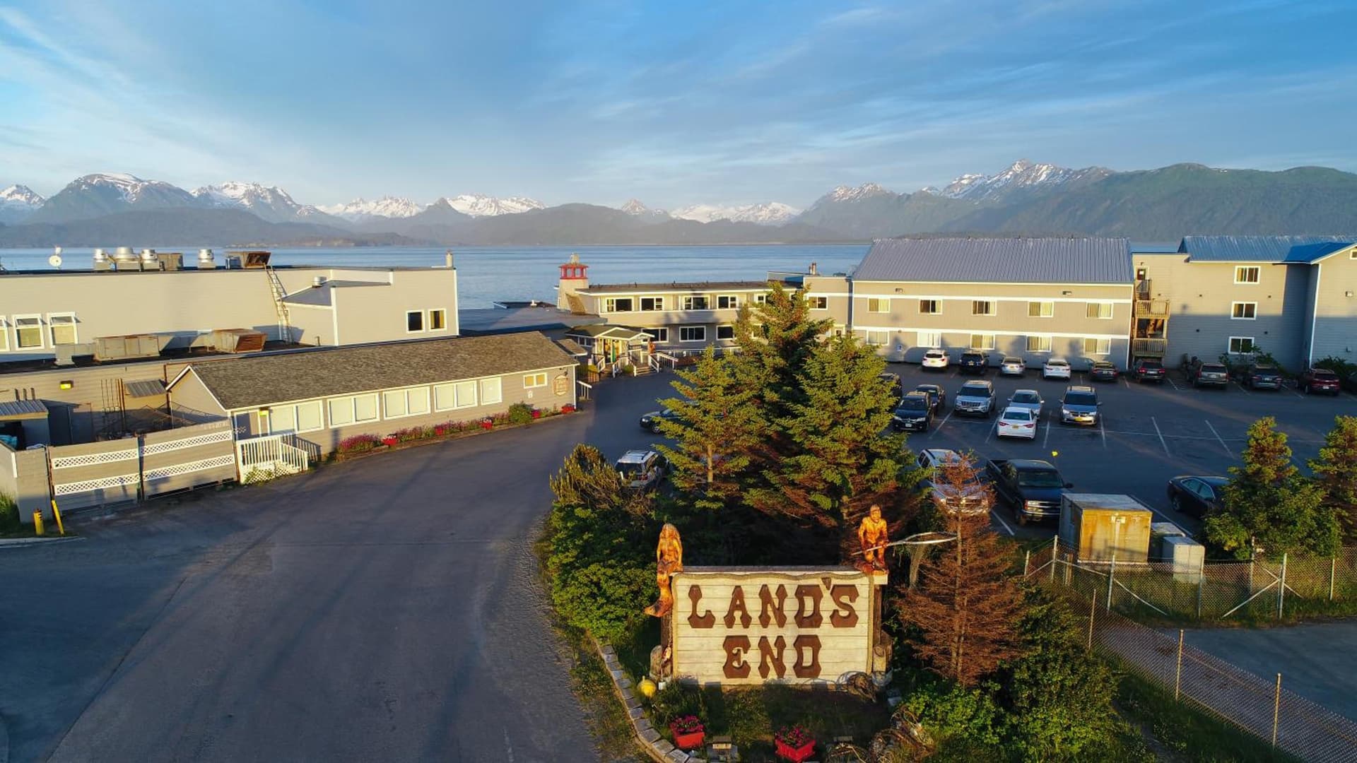 Land's End — hotel in Homer, Alaska