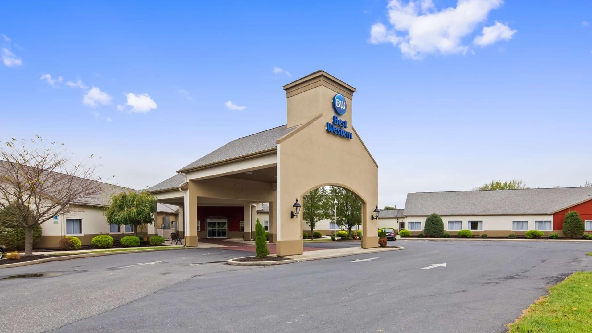 Best Western Carlisle interior in Carlisle, PA — gallery photo 2