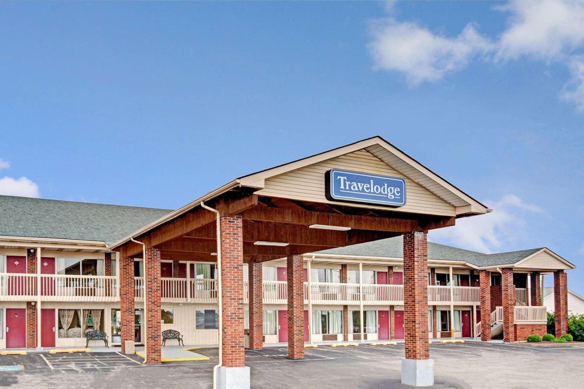 Travelodge by Wyndham Sellersburg — hotel in Sellersburg, Indiana