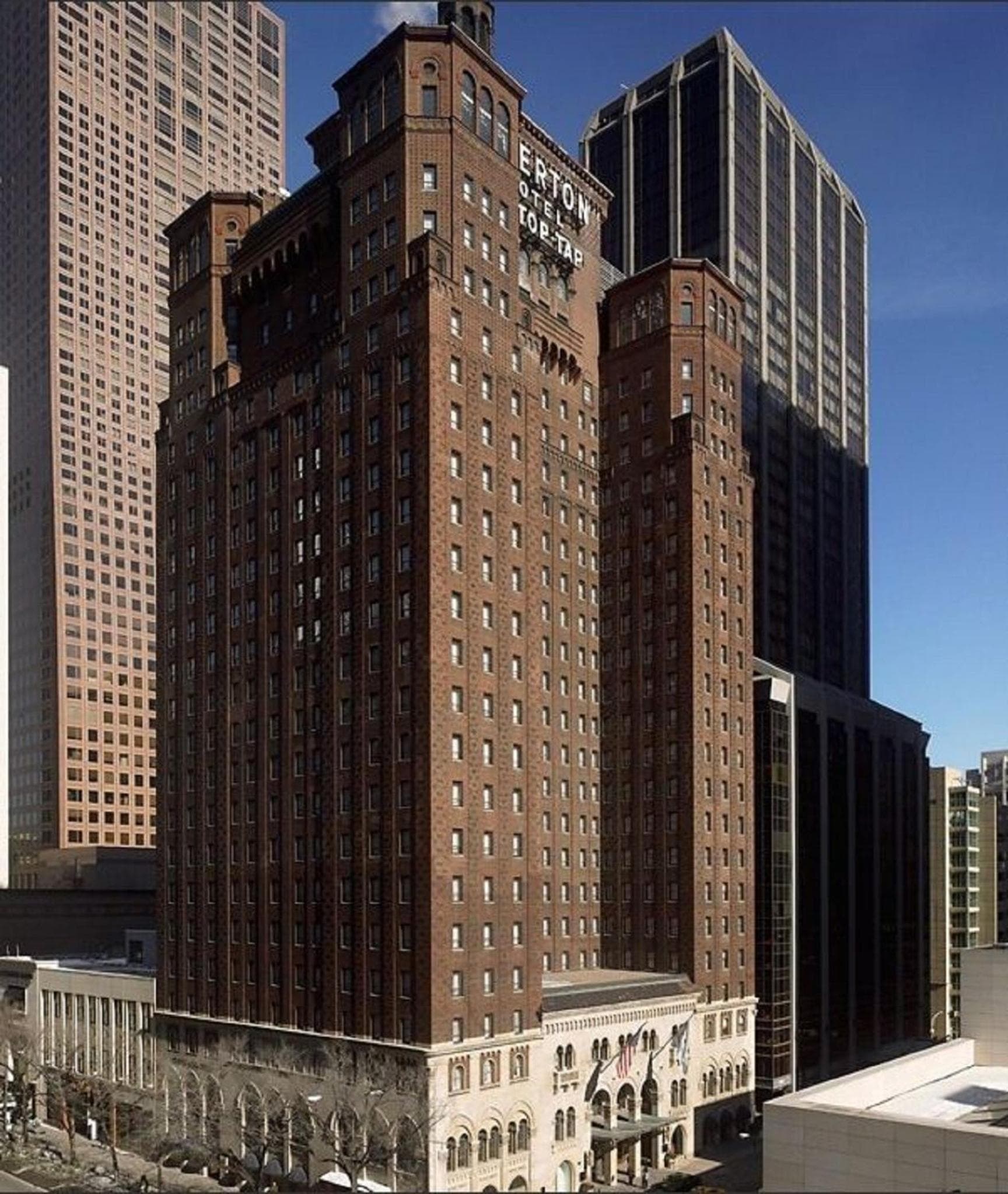Warwick Allerton Chicago exterior or lobby in Chicago, IL — main listing photo
