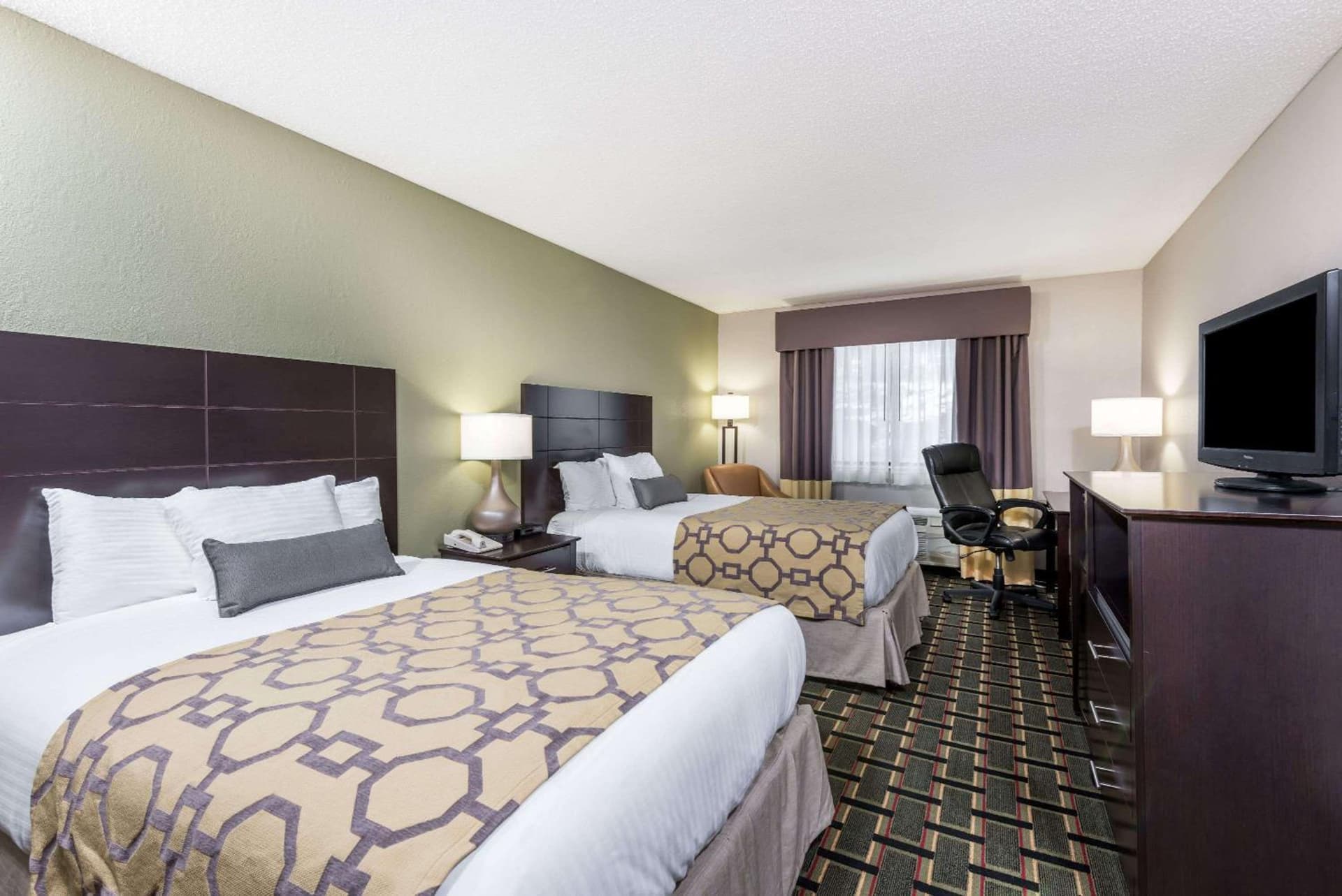 Baymont by Wyndham Cambridge property views in Cambridge, OH — gallery photo 3