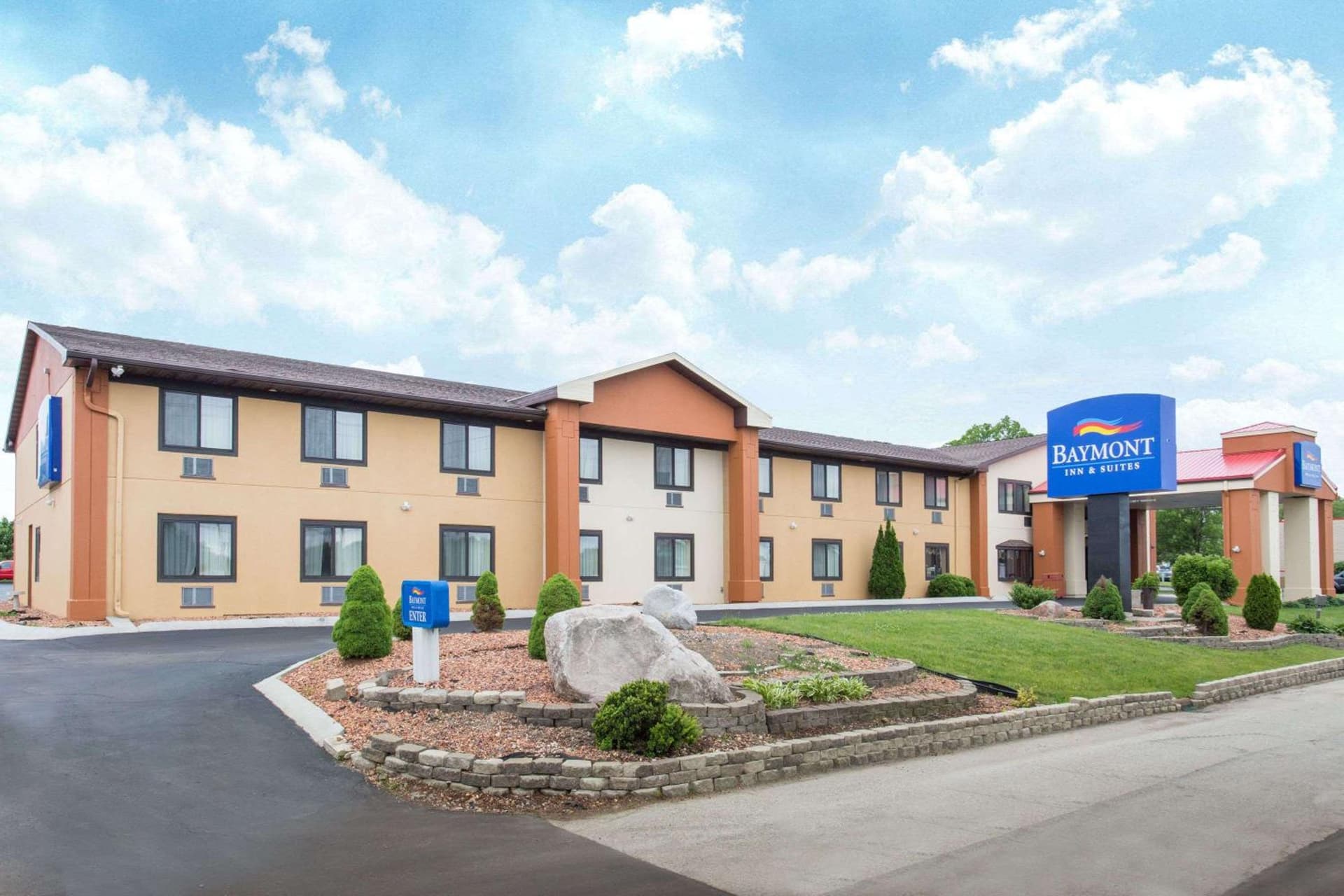 Baymont by Wyndham Waukesha featured exterior or lobby in Waukesha, WI — similar hotel