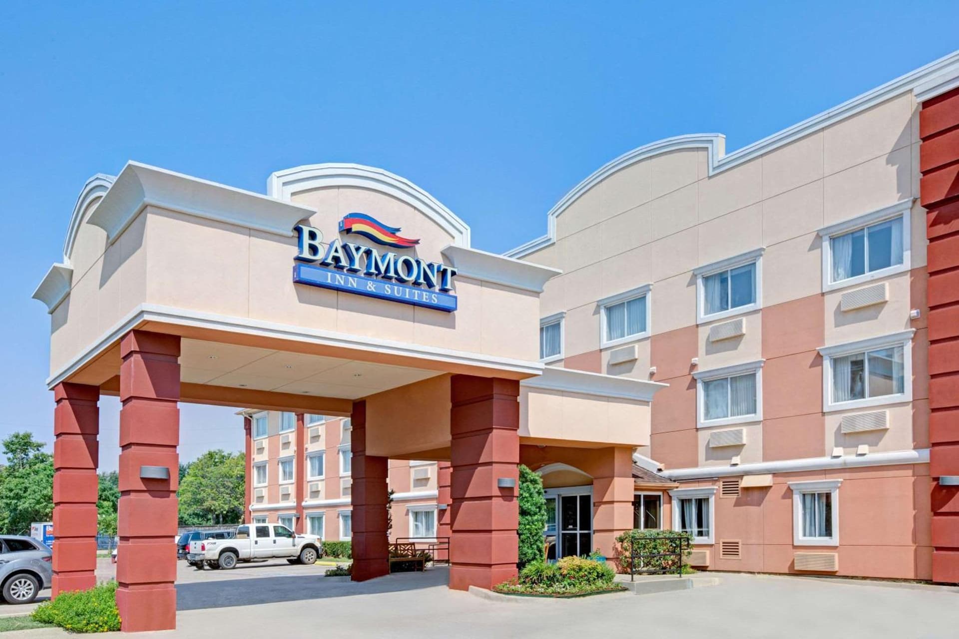 Baymont by Wyndham Dallas/ Love Field featured exterior or lobby in Dallas, TX — similar hotel
