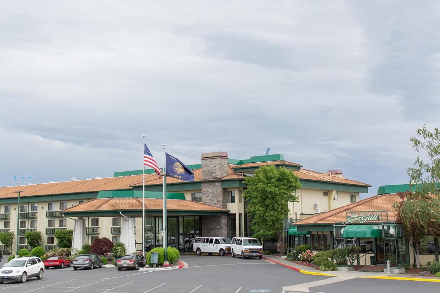Rogue Regency Inn Medford Airport — hotel in Medford, Oregon