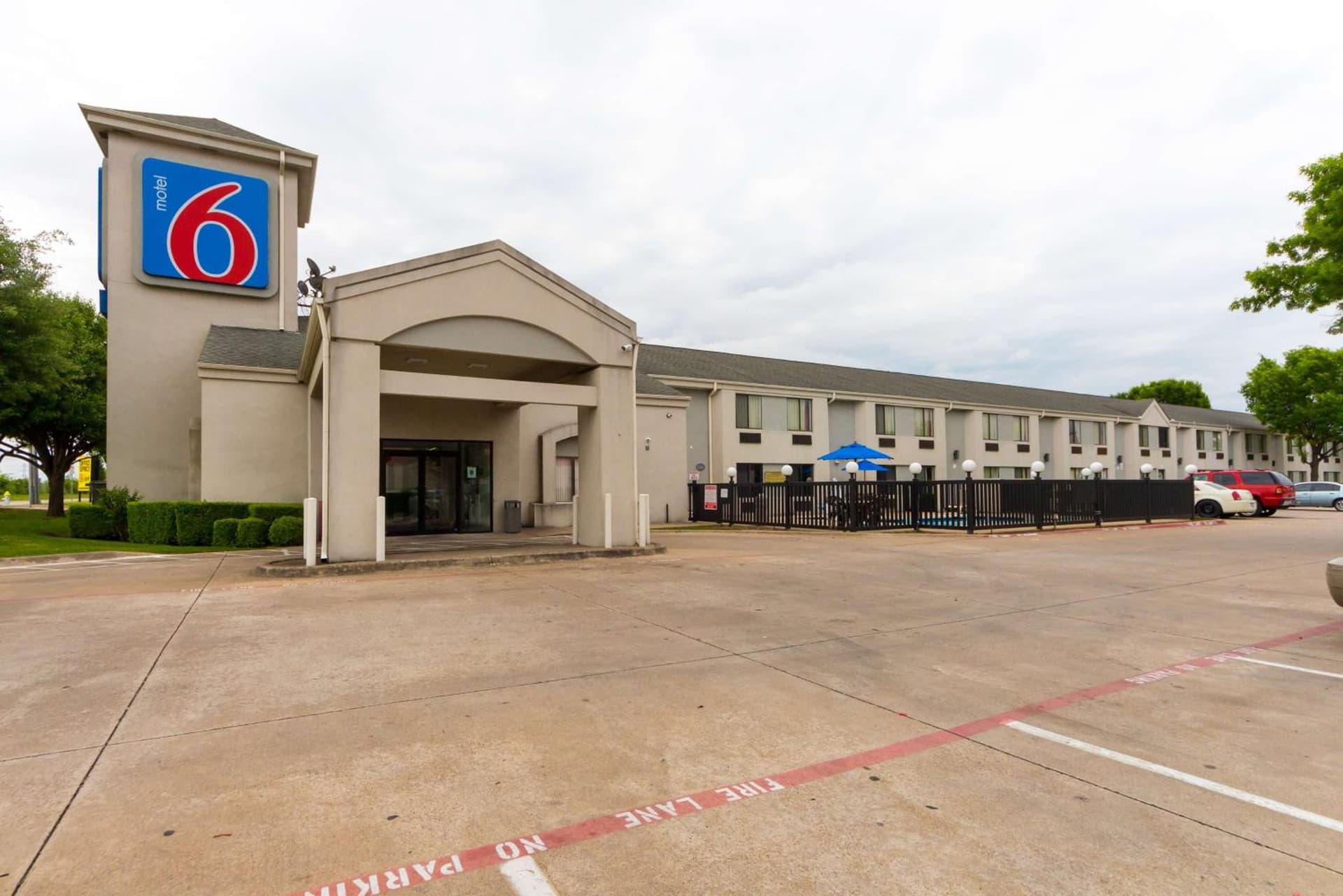 Motel 6-Dallas, TX - Northeast — hotel in Garland, Texas