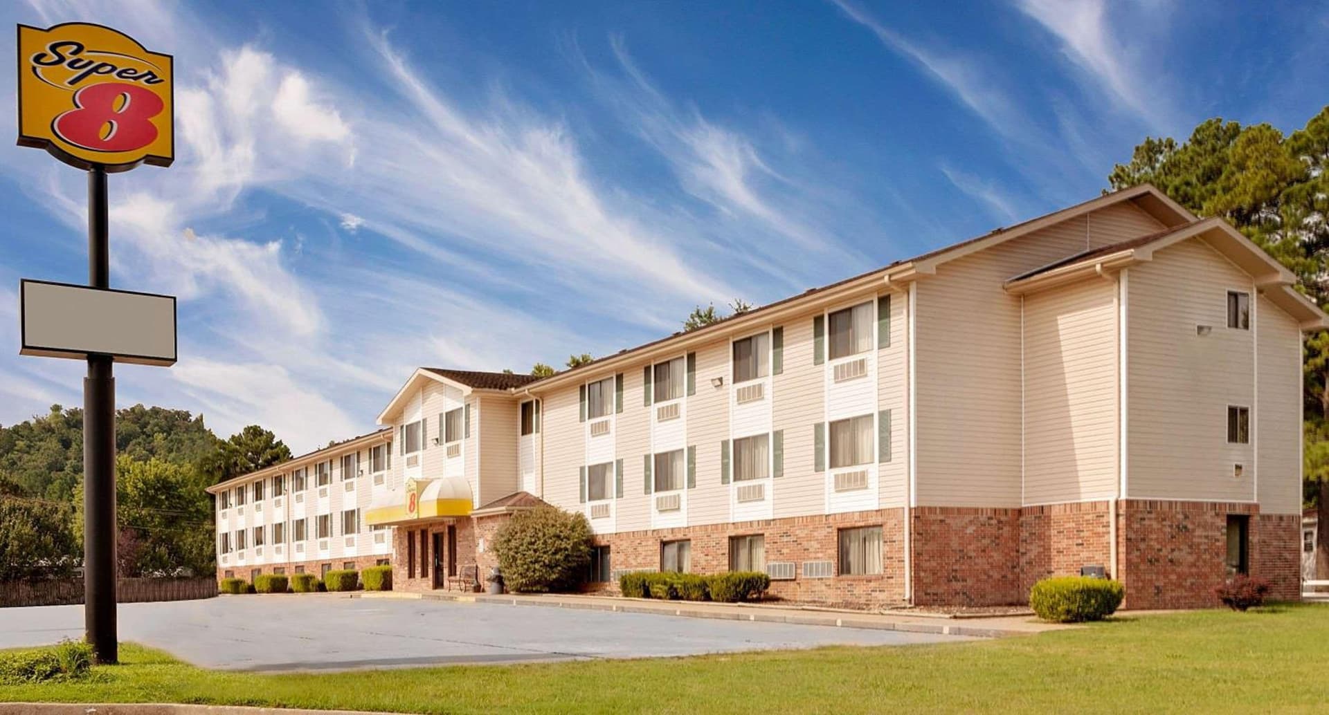 Super 8 by Wyndham Fayetteville — hotel in Fayetteville, Arkansas