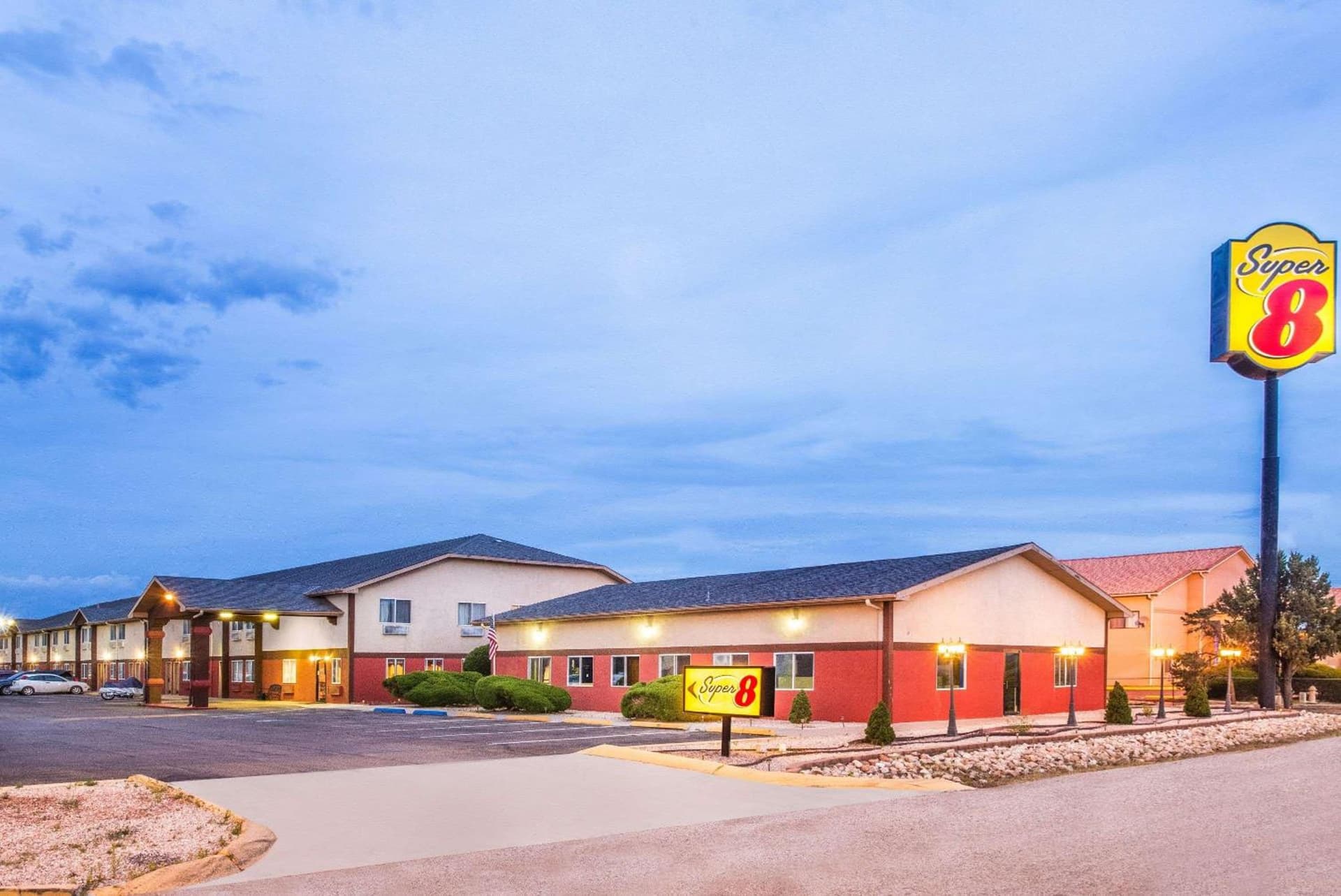 Super 8 by Wyndham Grants — hotel in Grants, New Mexico