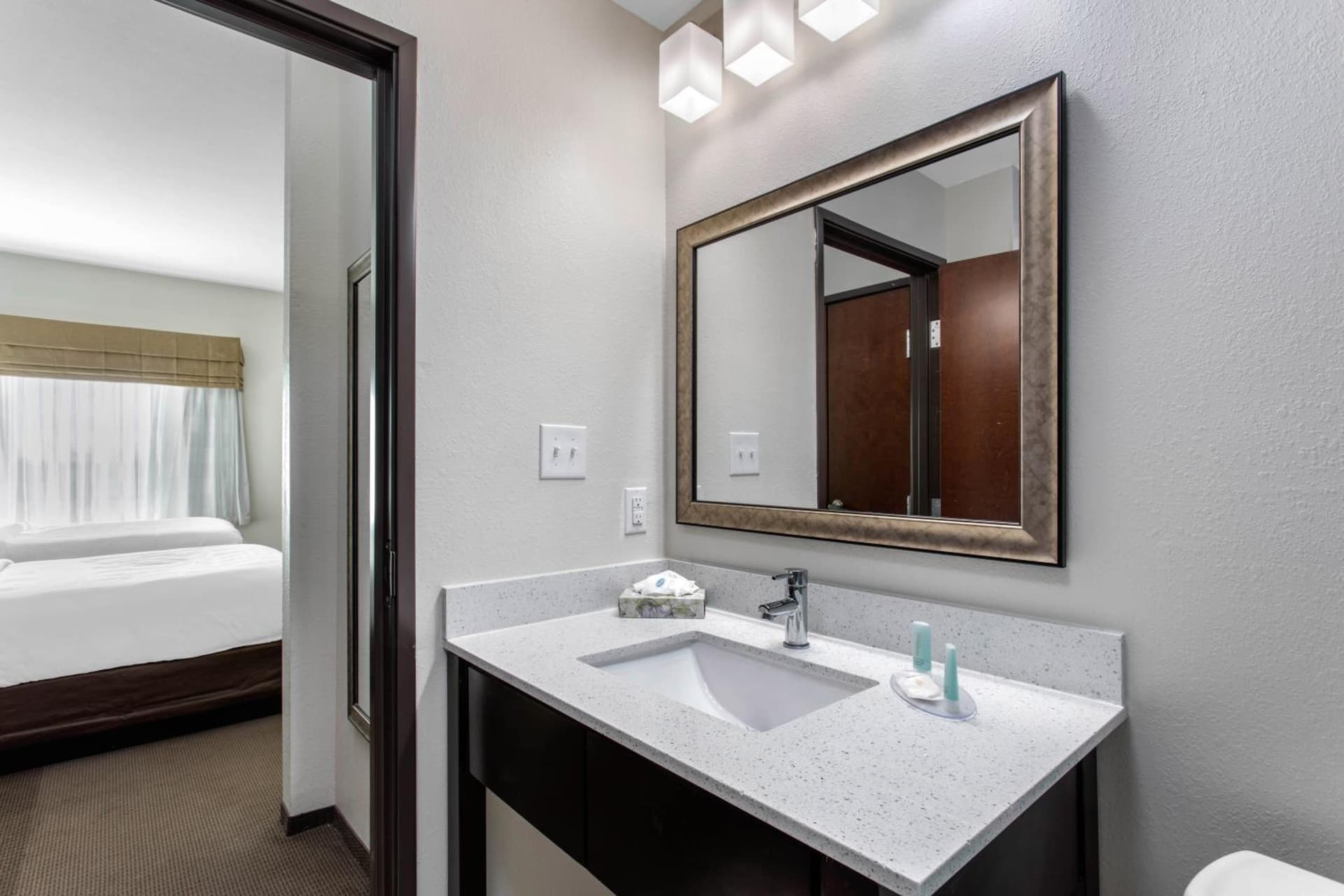 Sleep Inn Big Spring North I-20 property views in Big Spring, TX — gallery photo 3