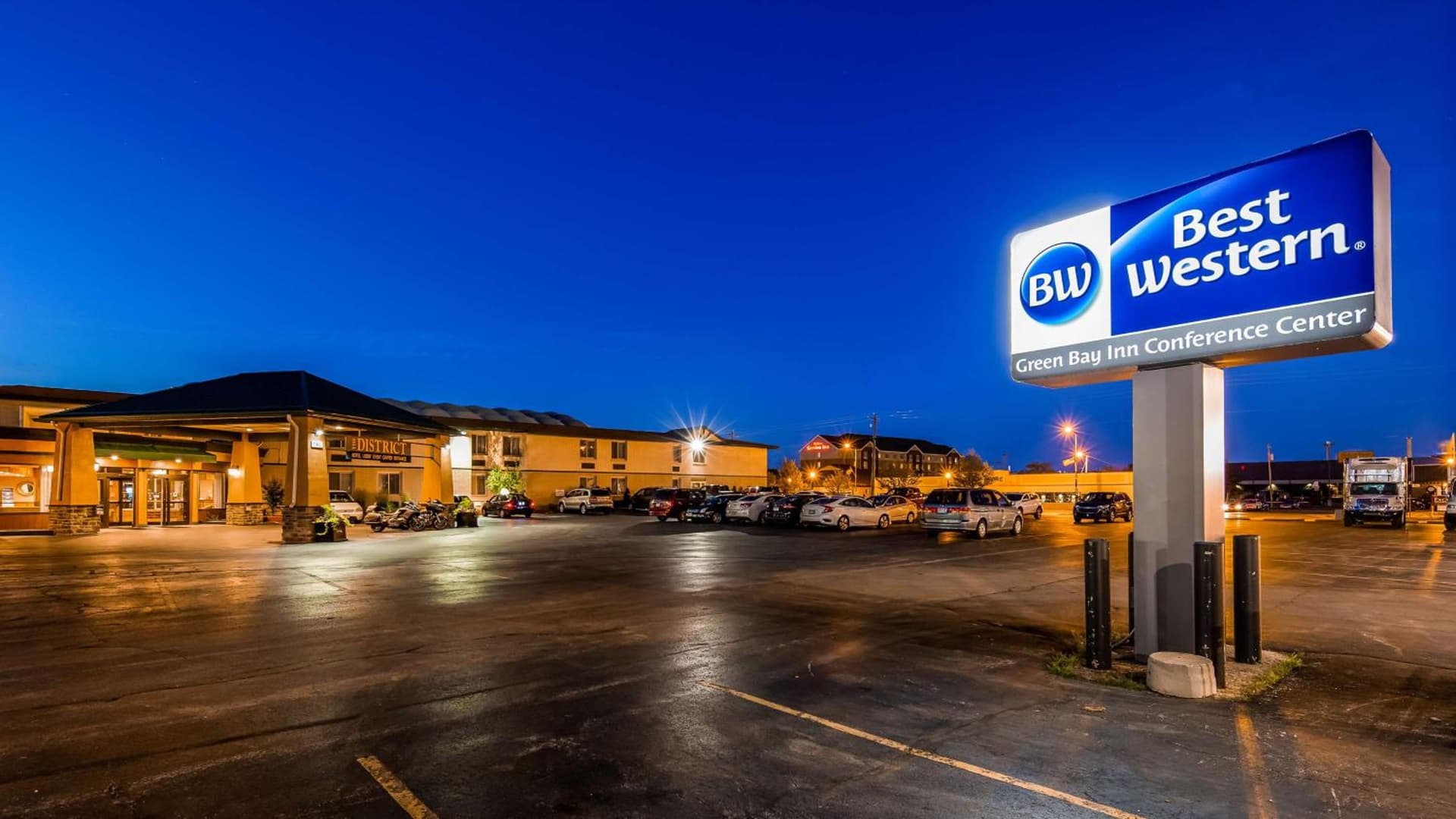 Best Western Green Bay Inn and Conference Center featured exterior or lobby in Green Bay, WI — similar hotel