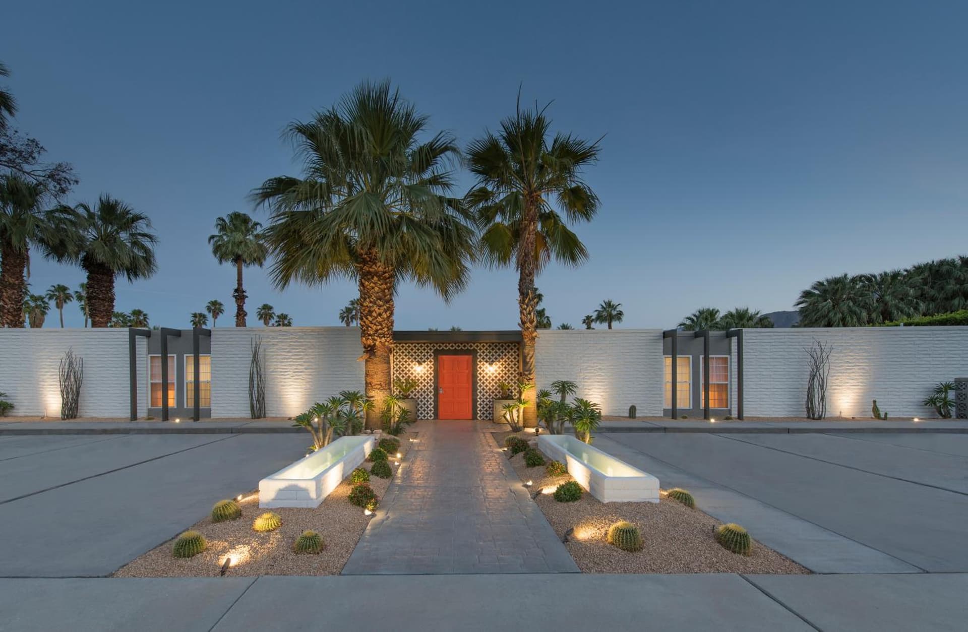 the Weekend Palm Springs — hotel in Palm Springs, California