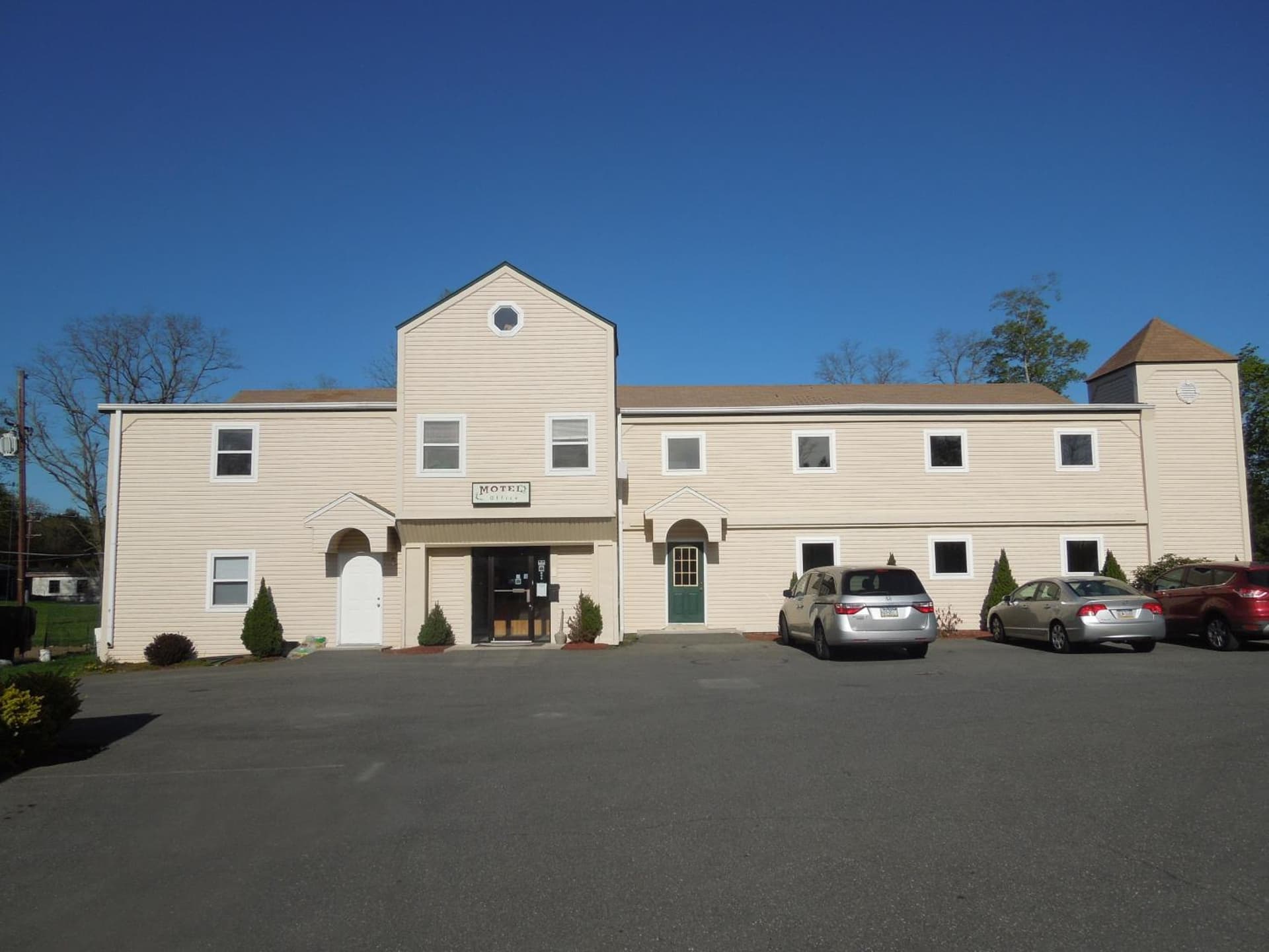Value Inn East Stroudsburg — hotel in Marshall, Michigan