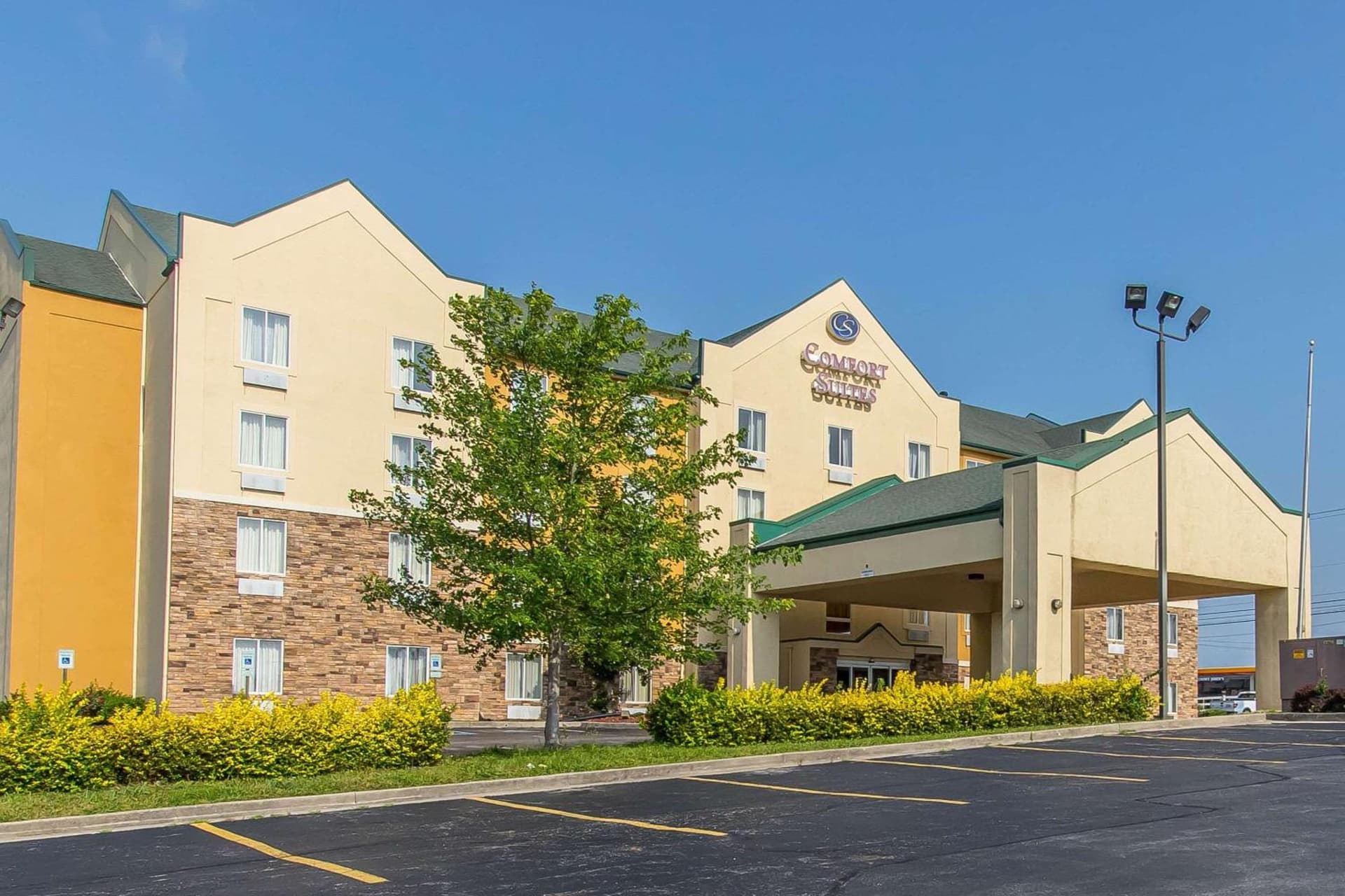 Comfort Suites Richmond — hotel in Richmond, Kentucky