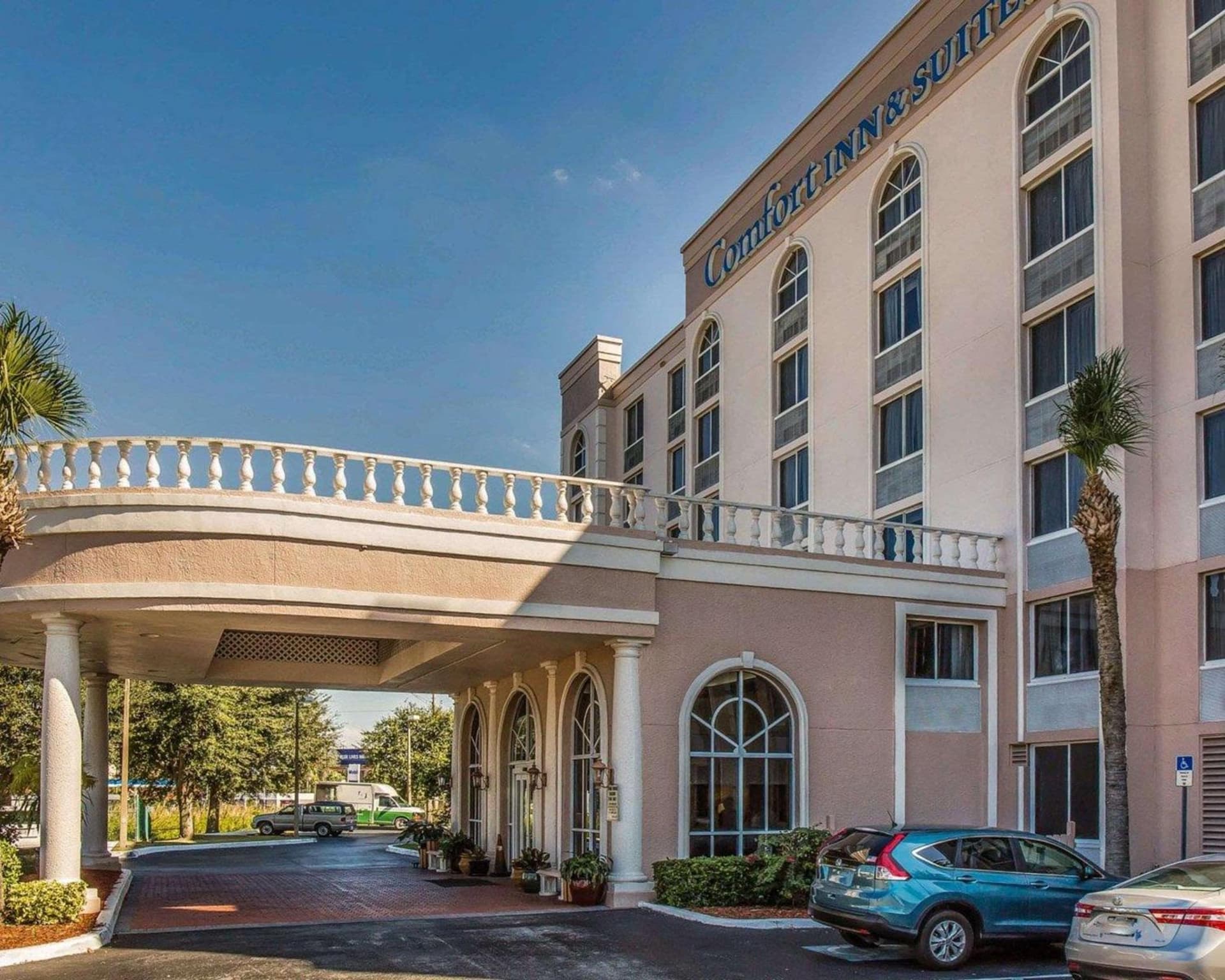 Comfort Inn & Suites Lakeland North I-4 — hotel in Lakeland, Florida