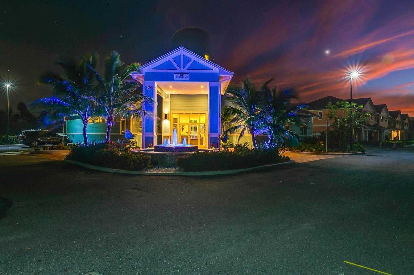 Cape Crossing Resort & Marina featured exterior or lobby in Merritt Island, FL — similar hotel