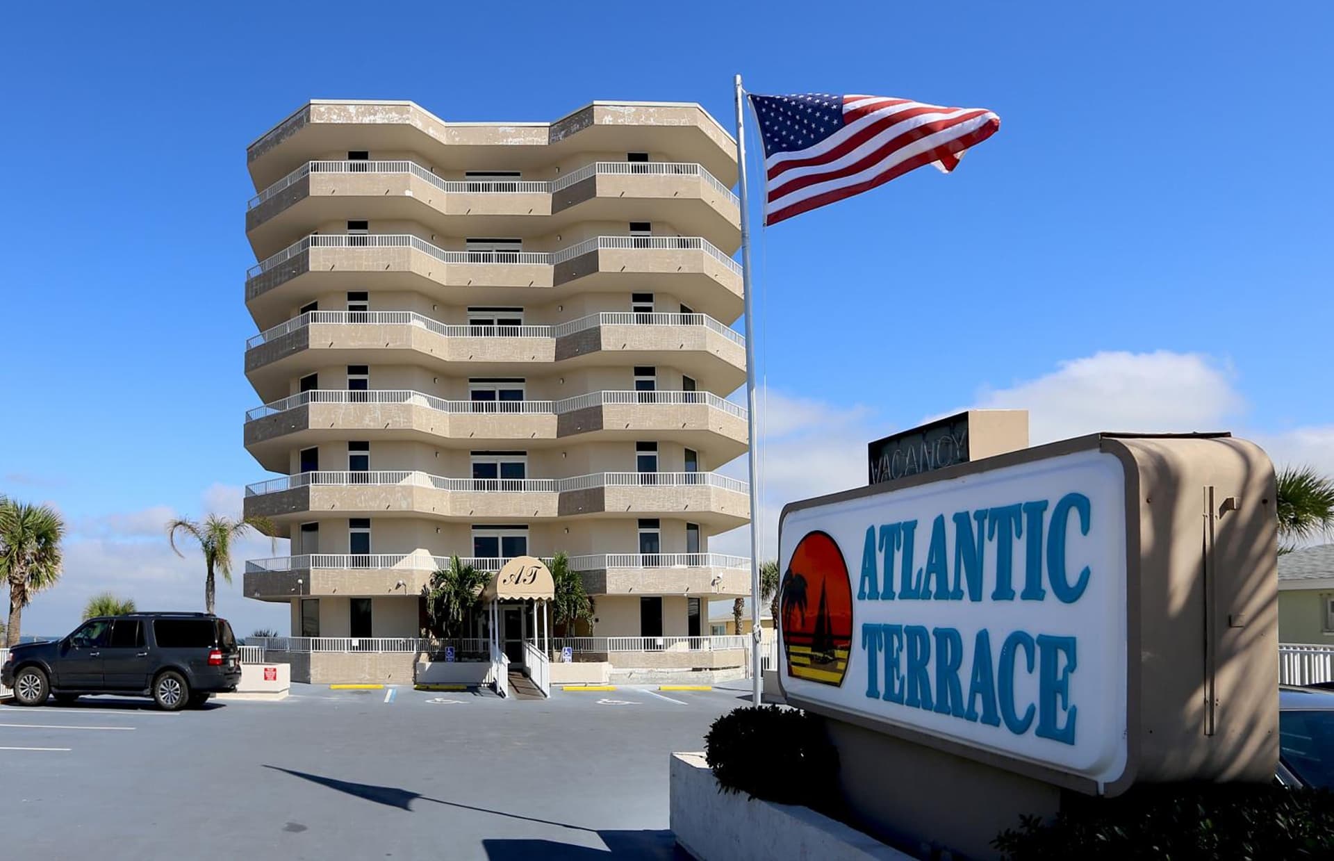 Atlantic Terrace — hotel in Daytona Beach Shores, Florida