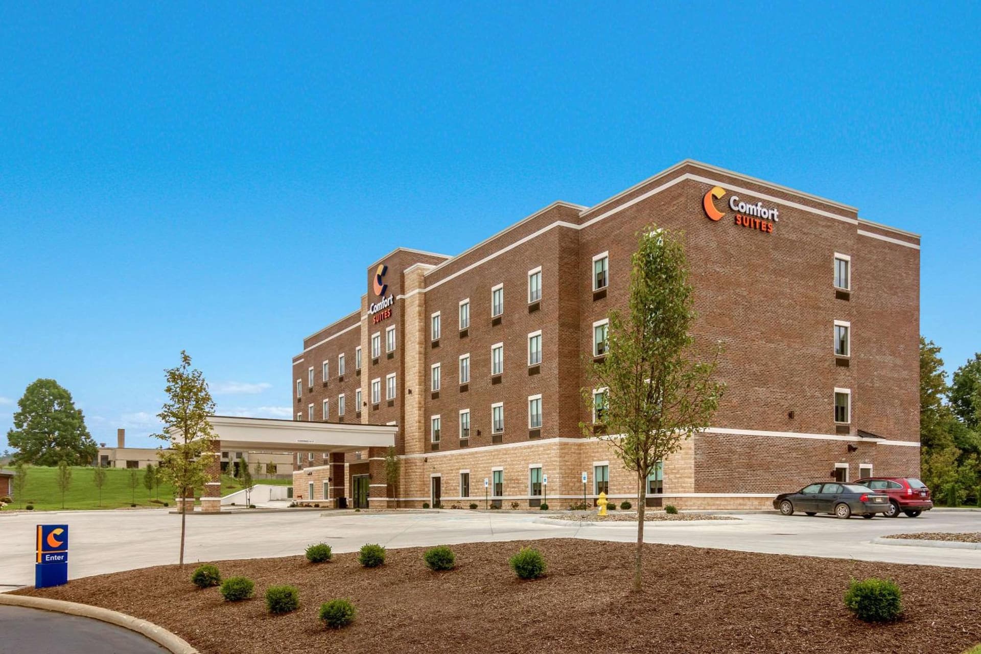 Comfort Suites Wooster near University Campus interior in Wooster, OH — gallery photo 2