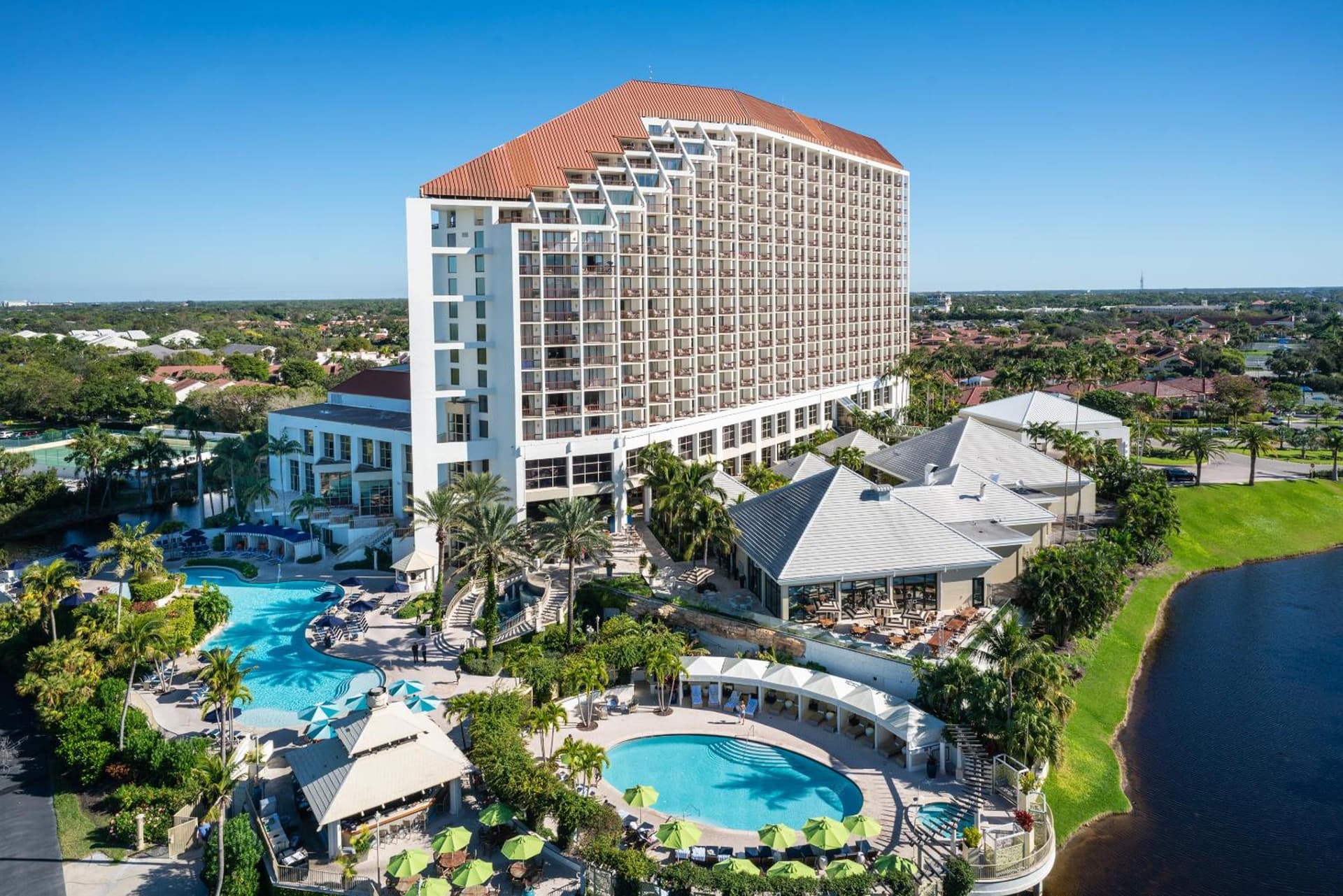 Naples Grande Beach Resort — hotel in Naples, Florida