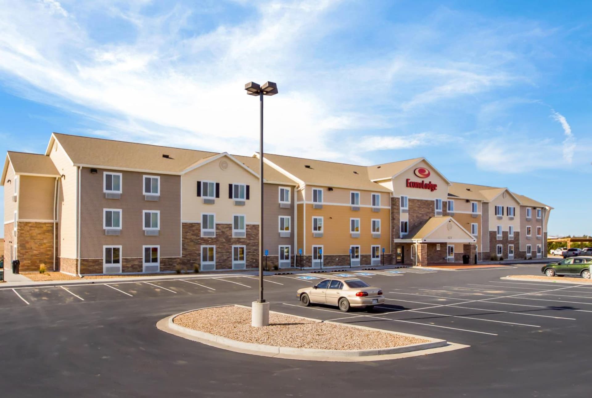 Econo Lodge Burlington I-70 property views in Burlington, CO — gallery photo 3
